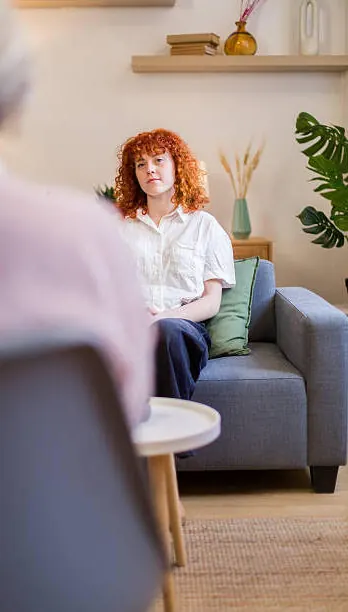 Entretien individuel entre une professionnelle et la personne qu'elle accompagne